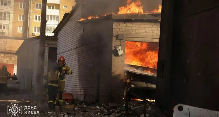 13 ofiar śmiertelnych ataku Rosji na Kijów i Dniepr. Moskwa wystrzeliła ponad 700 pocisków