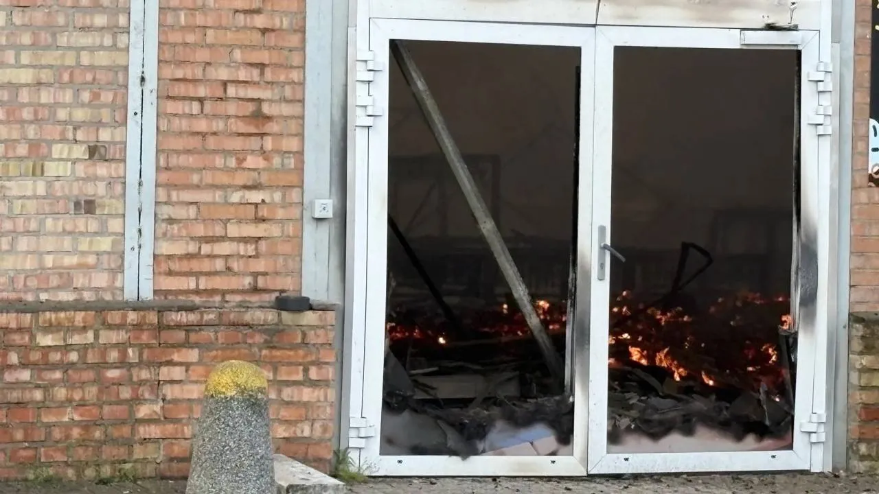 Gigantyczny pożar hali. Jest śledztwo, w grze kilka hipotez