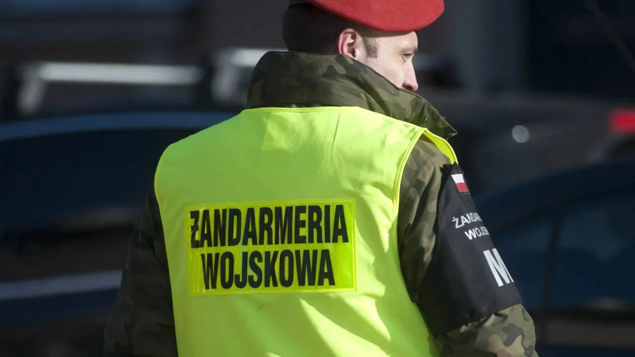 Fałszywy alarm w komendzie Żandarmerii Wojskowej. Sprawca aresztowany