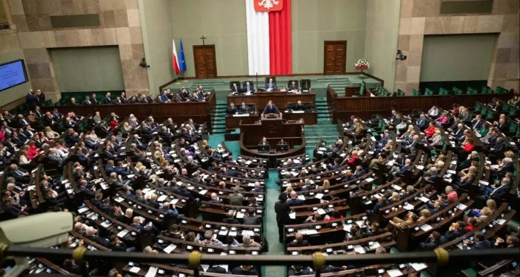 Pakt senacki na prawicy? Oto pierwszy warunek. "Będzie lepie