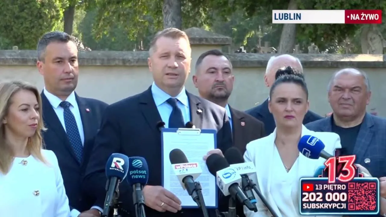 Projekt uchwały ws. pomordowanych na Wołyniu. Ostre słowa Czarnka