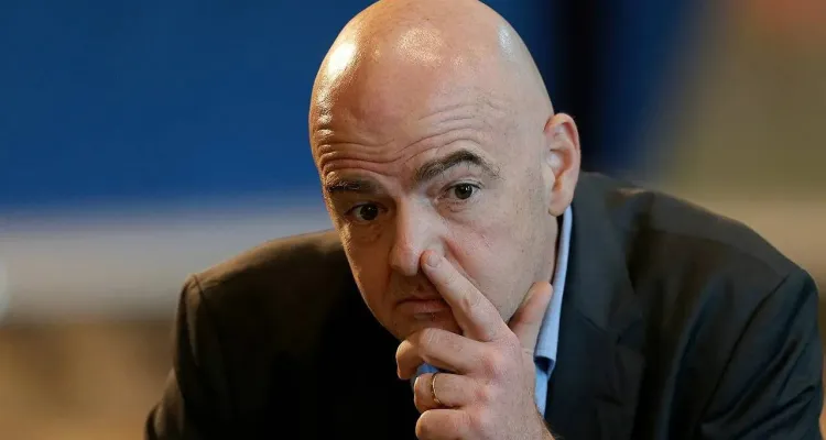 Afera w FIFA przed mundialem. Pozwał Gianniego Inf