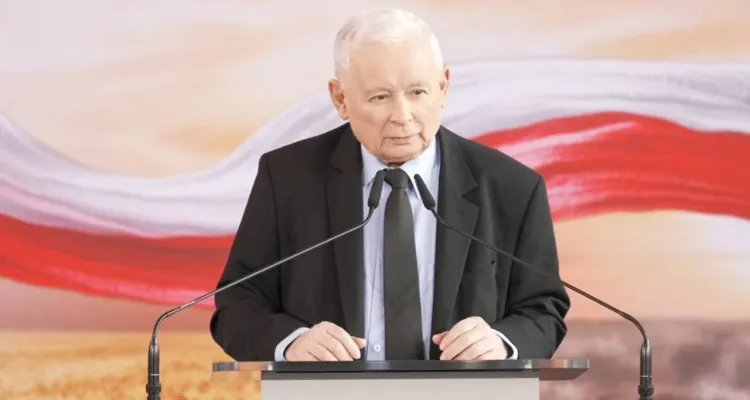 Dziewięć godzin przesłuchania Kaczyńskiego. Giertych nie wyt