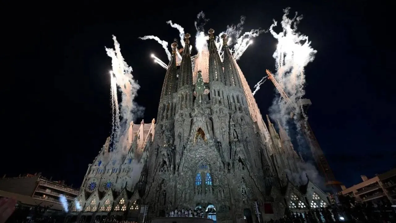 Niezwykła uroczystość w Sagrada Familia w Barcelonie. "Jest kościołem ciągle wznoszonym"