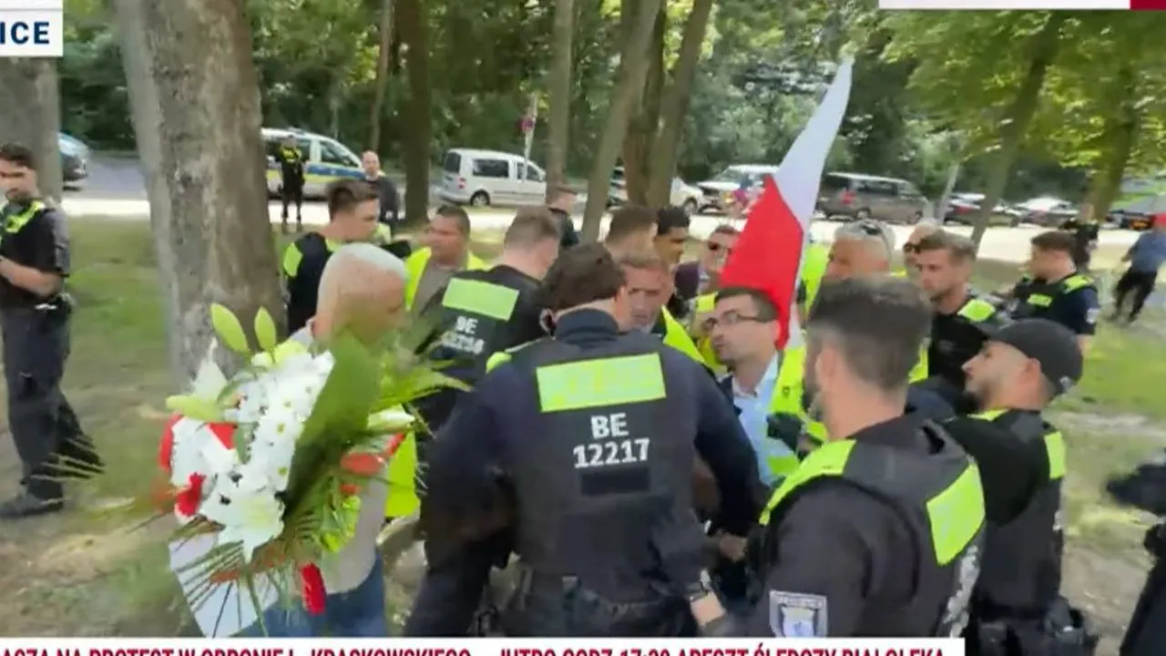 Polacy chcieli postawić krzyż w miejscu pamięci w Berlinie. Interweniowała niemiecka policja