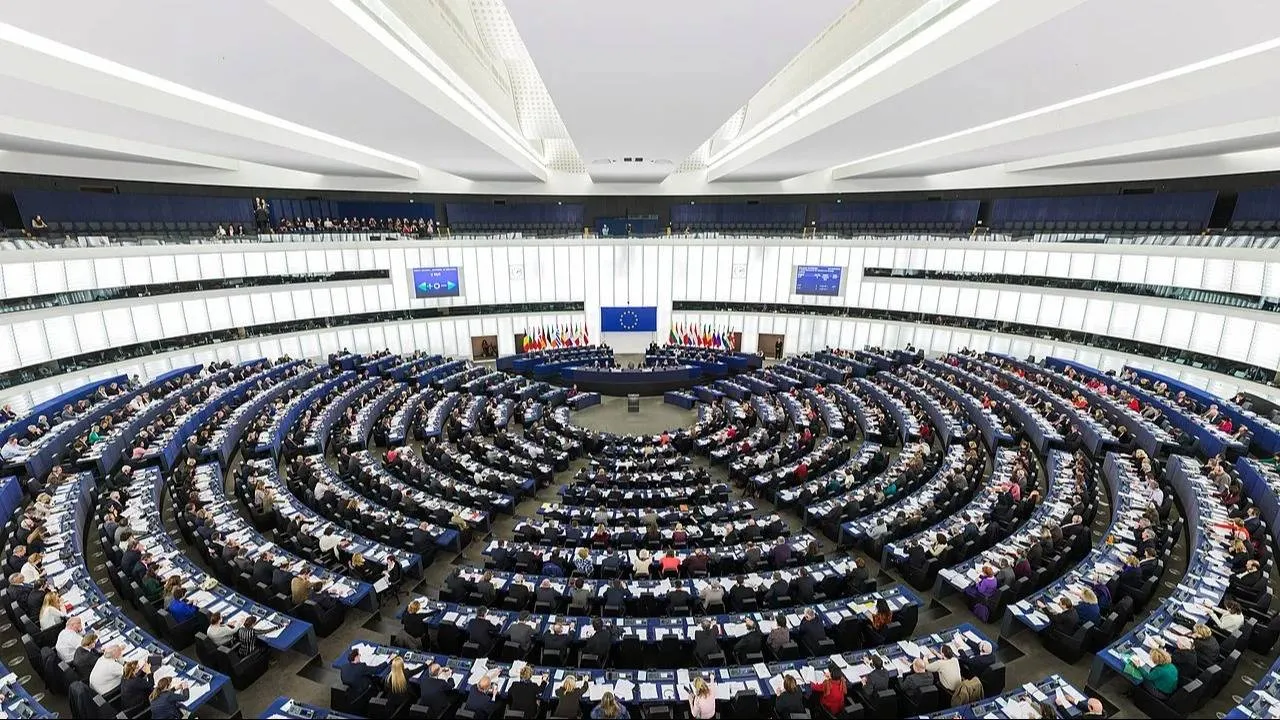 "Wielki sukces prawicy". Parlament Europejski przegłosował ważne rozporządzenie ws. migracji