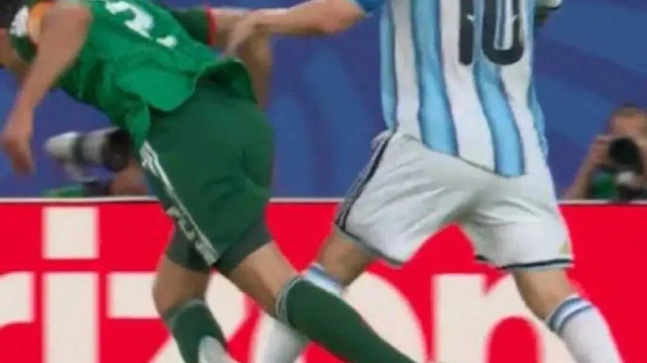 Polak w ogniu krytyki na mundialu. Marciniak pomyli się w sprawie Messiego?
