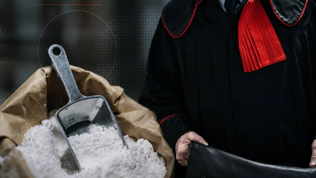 Problemy znanego prokuratora z Warszawy. Był stałym klientem dilera narkotyków - kupował mefedron!