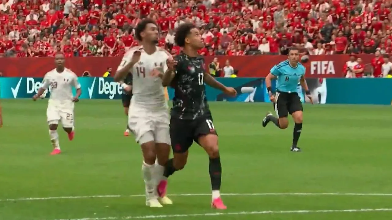 Historyczne zwycięstwo Kanady na mundialu. Katar rozbity 6:0