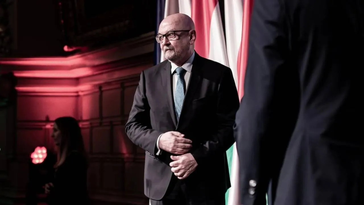 Prof. Legutko dla "Gazety Polskiej": Lumpenelita uważa Polaków spoza metropolii za motłoch