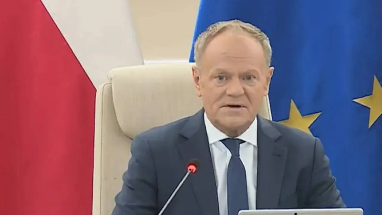 Tusk udaje „rozjemcę” w polsko-ukraińskim sporze. Komentarze: „Pan nie jest rozjemcą, tylko polskim premierem"