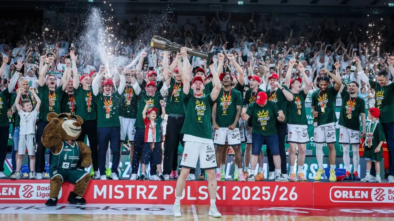 Legia Warszawa obroniła mistrzostwo Polski: "Drugie złoto smakuje inaczej"