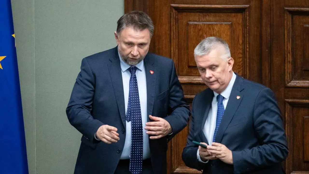Siemoniak też odcina KO od afery szpitalnej. "To nie jest sprawa partyjna"