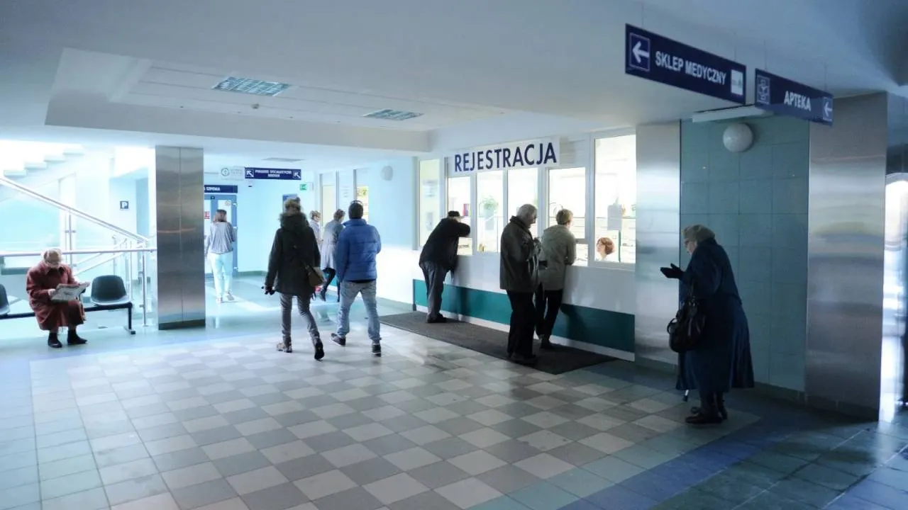 Atak nożownika w szpitalu w Jastrzębiu-Zdroju. Są ranni