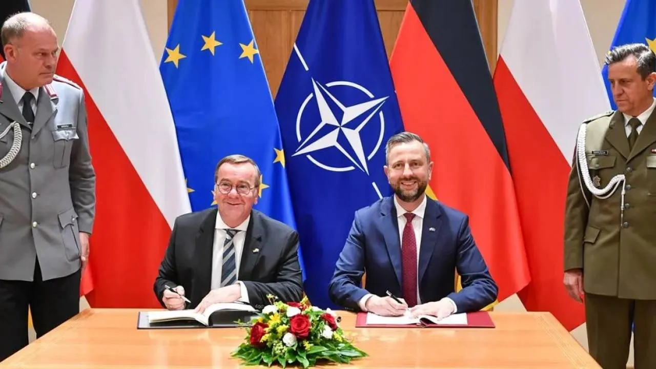 Bezpieczeństwo Polski w niemieckie ręce. Grochmalski: Tusk pcha nas do katastrofy
