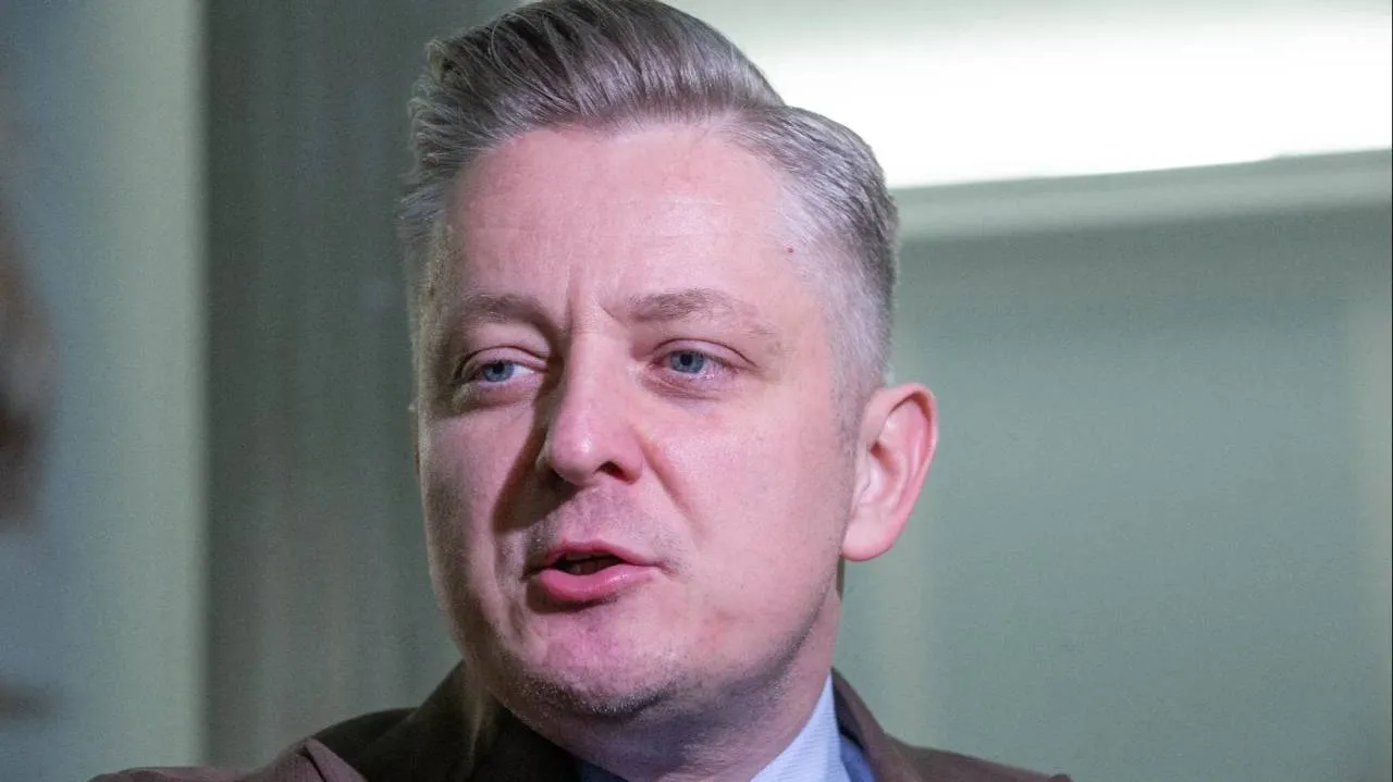 Wiceszef KPRM uderza w lekarzy. Ich propozycję nazwał "głupim pomysłem"