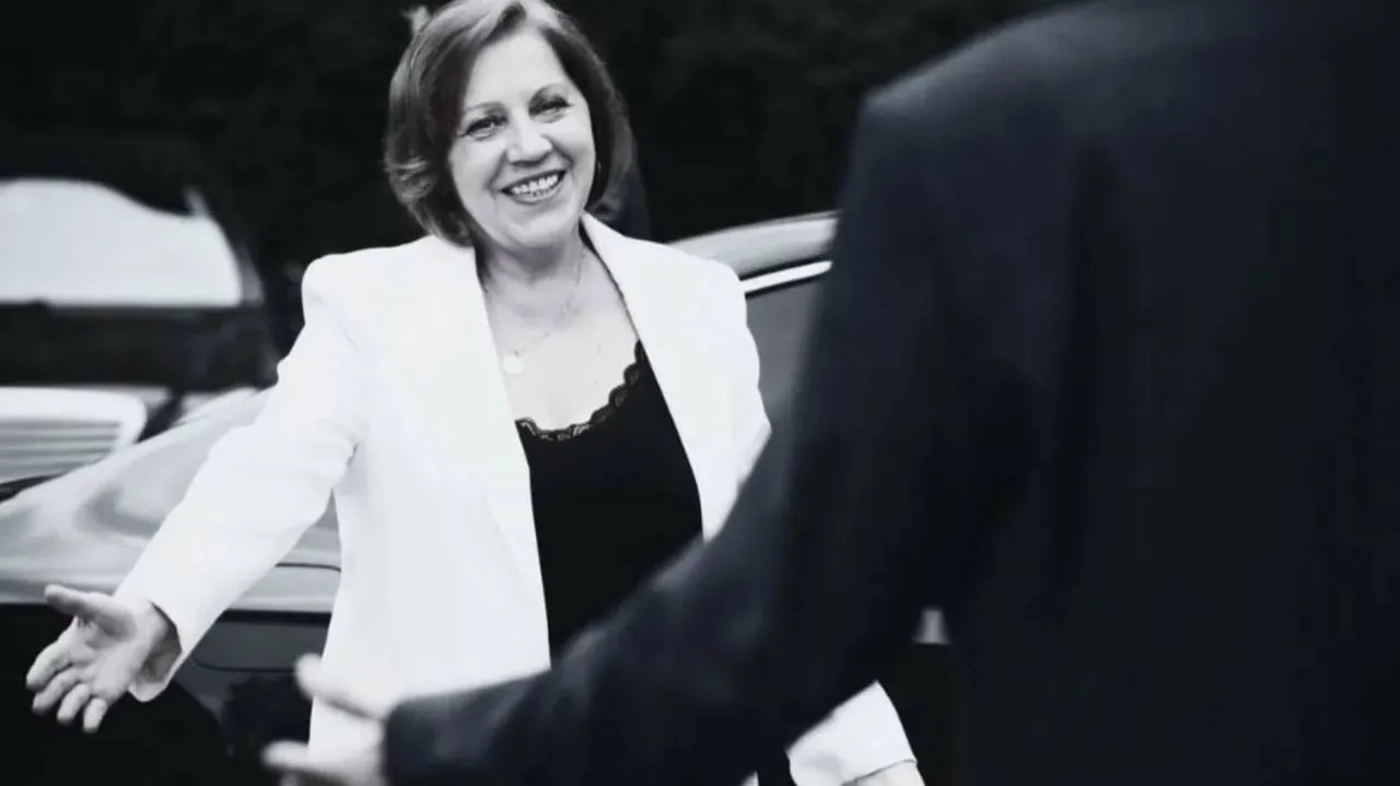 Sprawa „dwóch wież” znów upadła. Barbara Skrzypek za polityczny spektakl zapłaciła najwyższą cenę