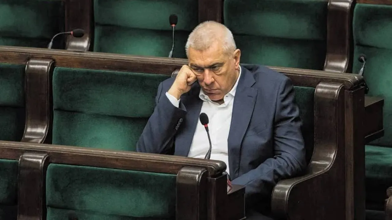 Sprawa "dwóch wież" umorzona. Ostatnim przesłuchiwanym był Jarosław Kaczyński