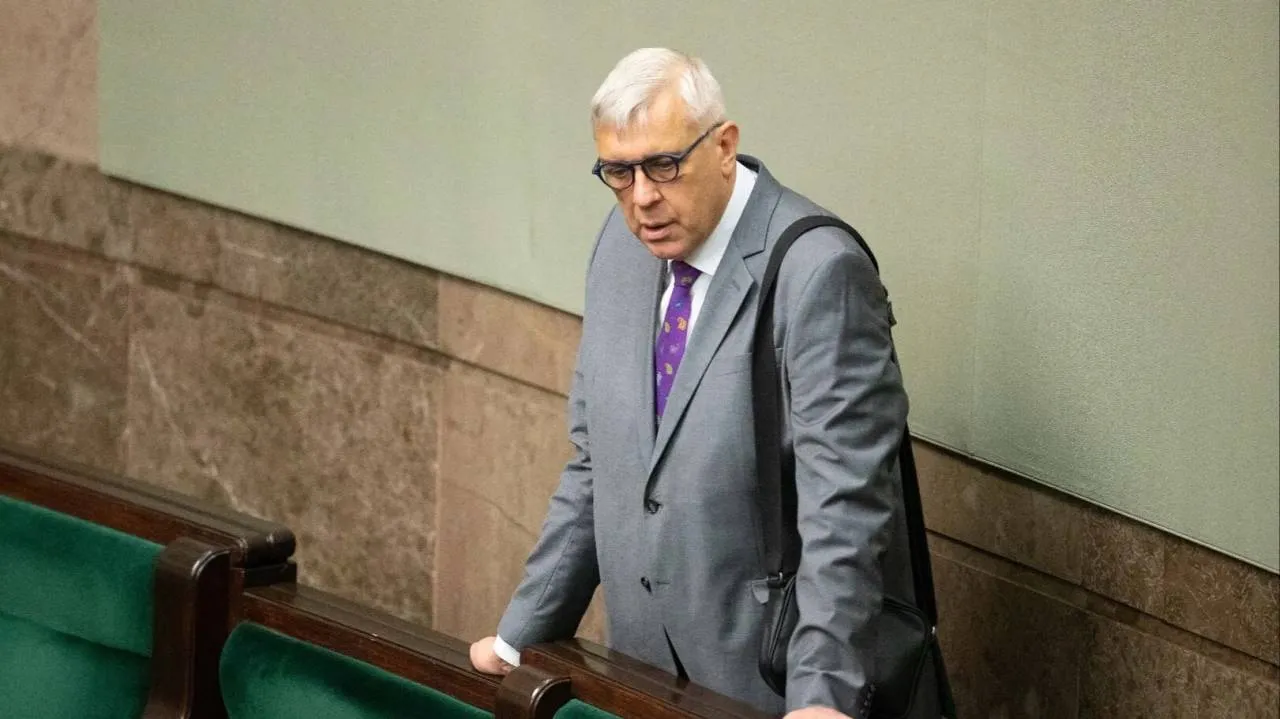 Po latach oskarżeń sprawa upadła. Internauci: umorzenie obnażyło polityczny charakter śledztwa