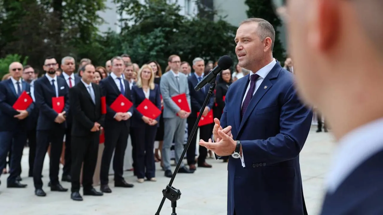 Prezydent wręczył ponad 100 nominacji profesorskich