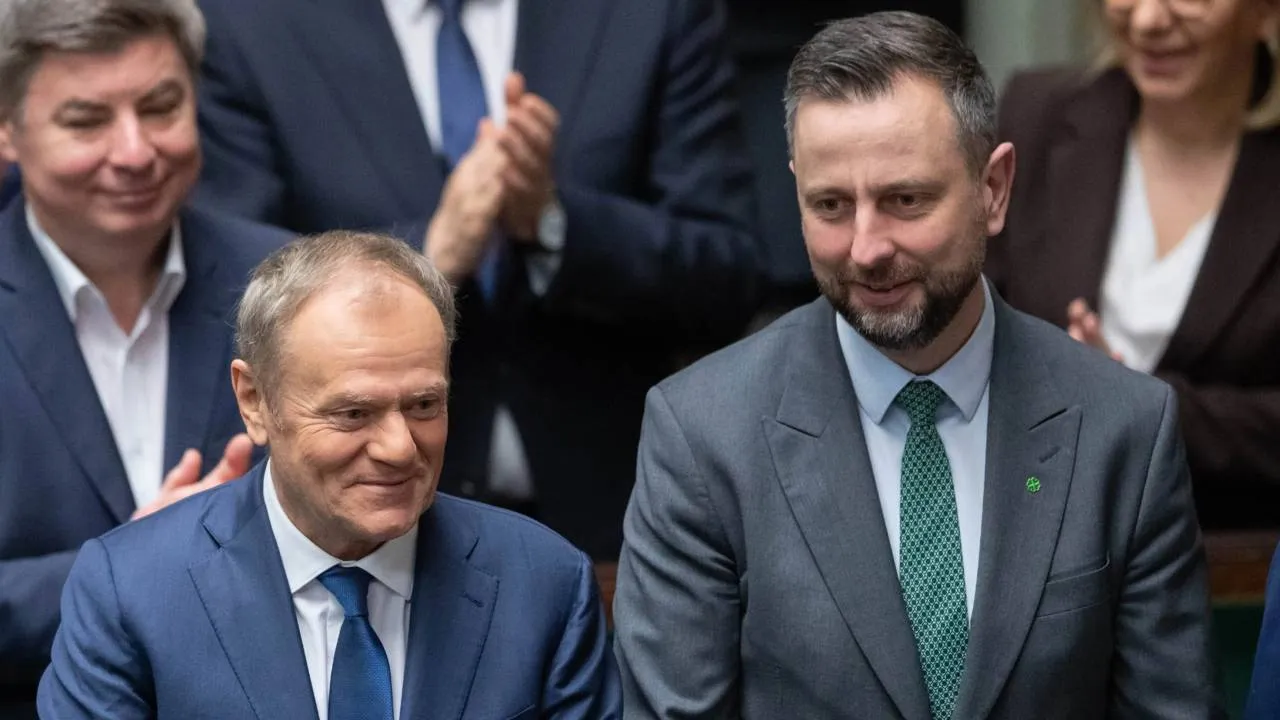 "Mają interes Polski za nic". Prezes PiS uderzył w Tuska i Kosiniaka-Kamysza
