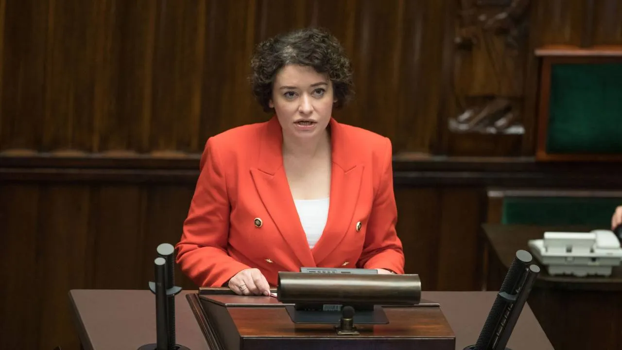 "Dwa lata zostały zmarnowane". Żukowska bez litości o działaniach resortu zdrowia