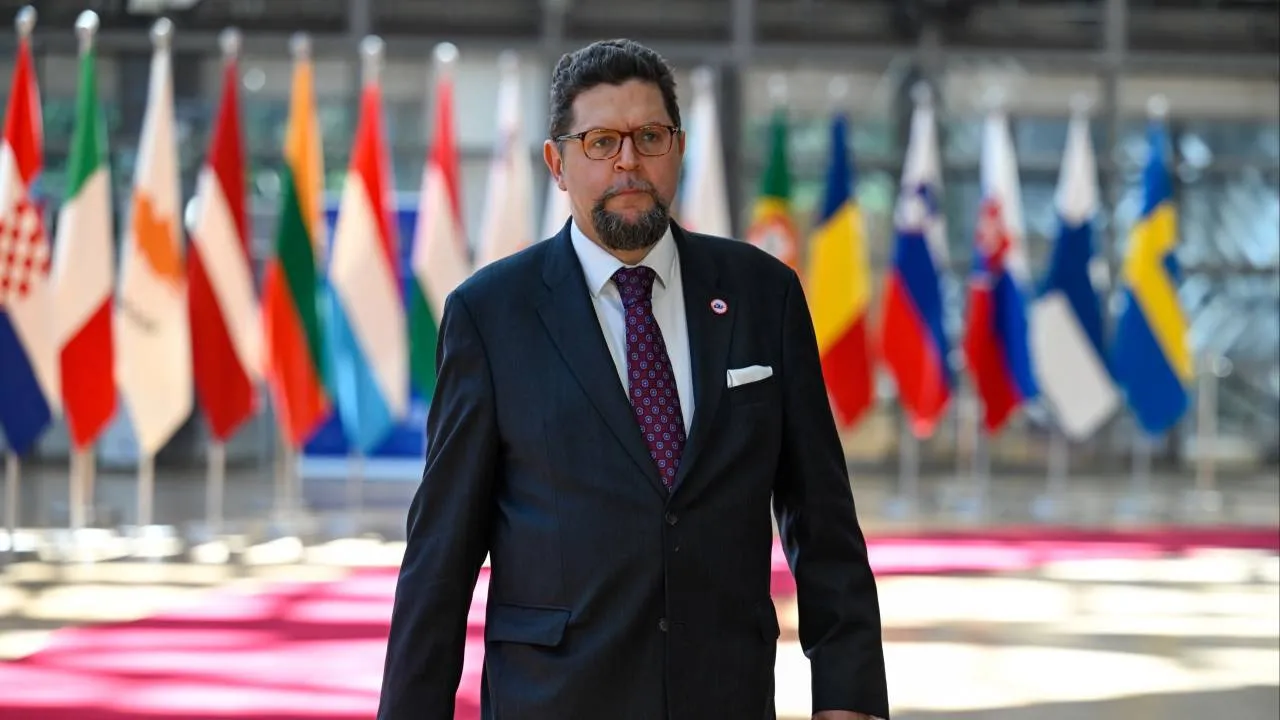 Szeptycki dolał oliwy do ognia. W obronie Łukasiewicza zaatakował prezydenta