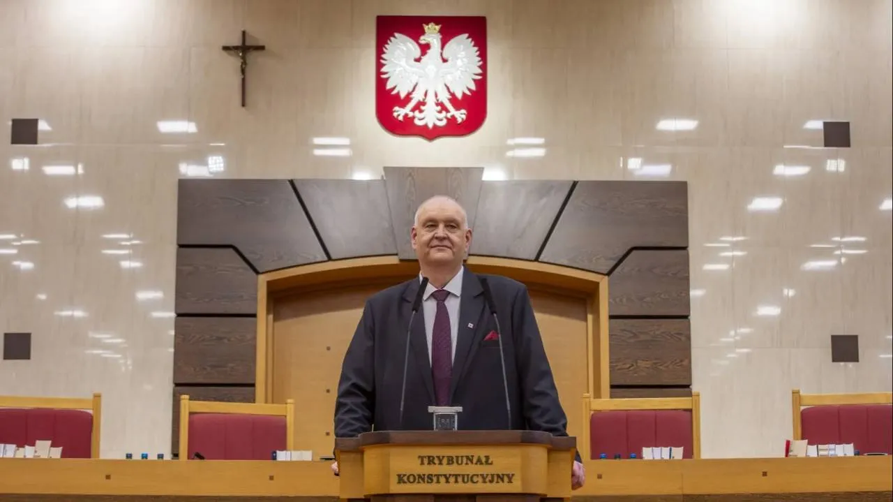 Sędziowie-uzurpatorzy z prokuratorem Piasecznym. Przyszli po Święczkowskiego? "Takie mam podejrzenia"