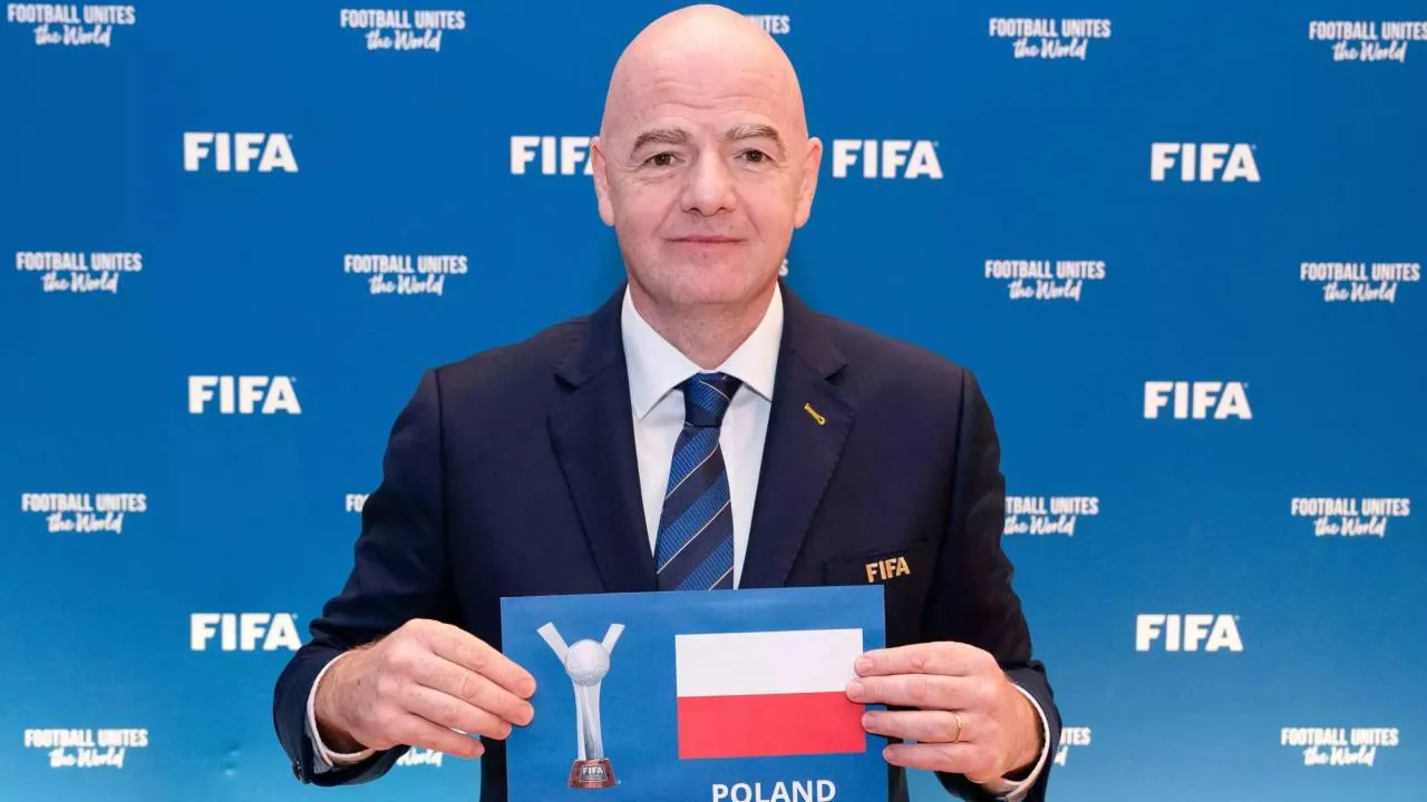 Polak może zostać szefem FIFA. Wskazują następcę Gianniego Infantino