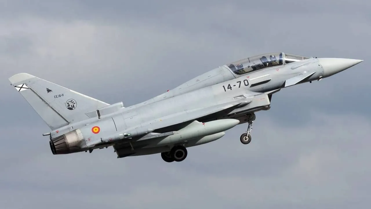 Polskie samoloty przechwycił parę rosyjskich Su-30SM2
