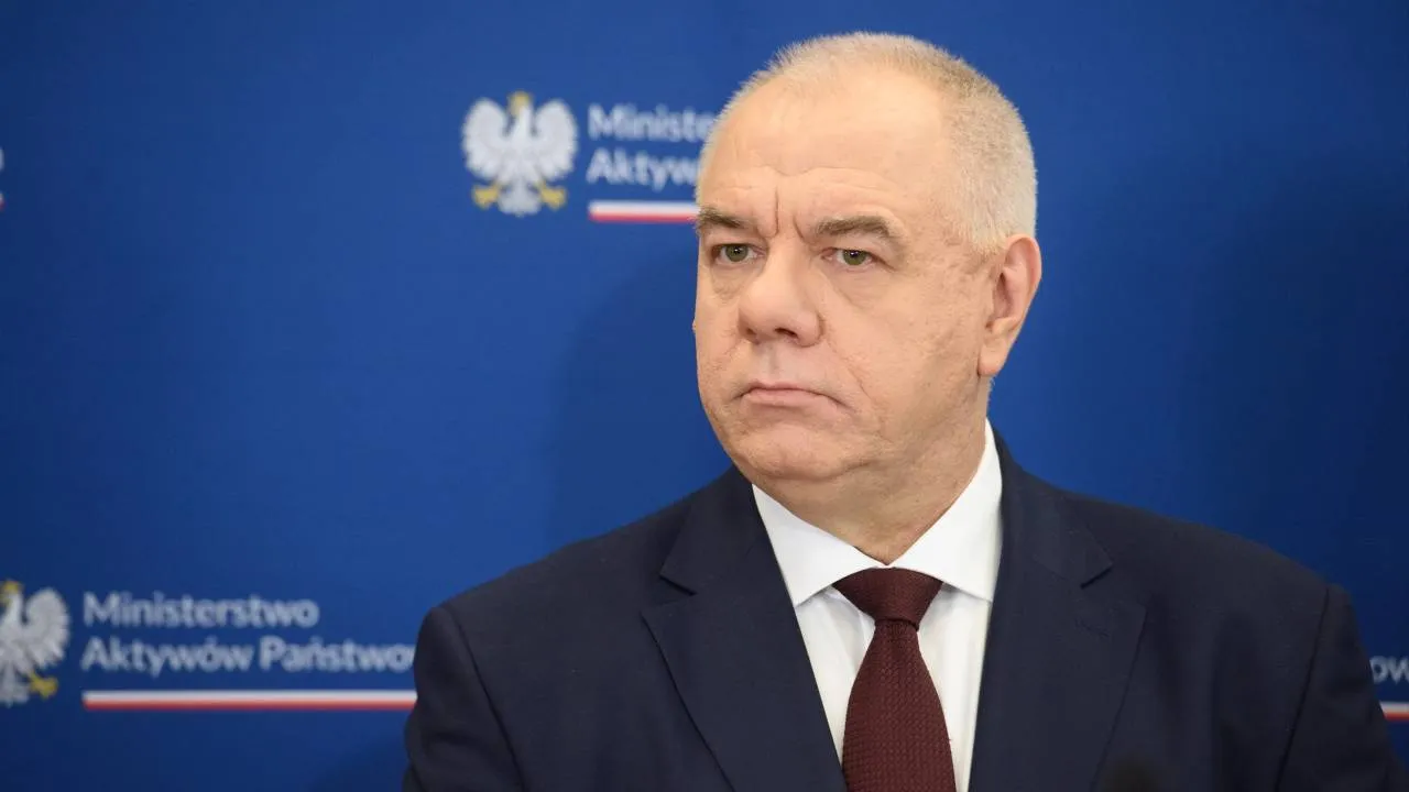 Zakaz udziału w stowarzyszeniach dla polityków PiS. Jest reakcja Jacka Sasina