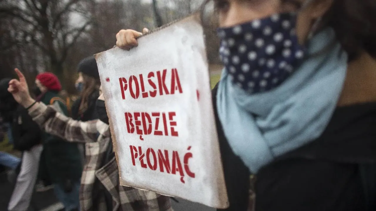 Zmiany wśród młodych! Przełomowe badanie pokazuje, że odrzucają ekopropagandę
