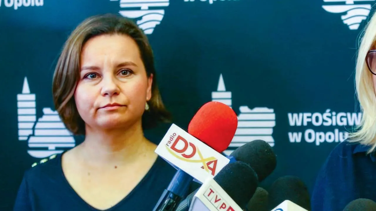 Katastrofa ekologiczna i ministerstwo głupich kroków. Piątka z krynicy mądrości speców od ekologii