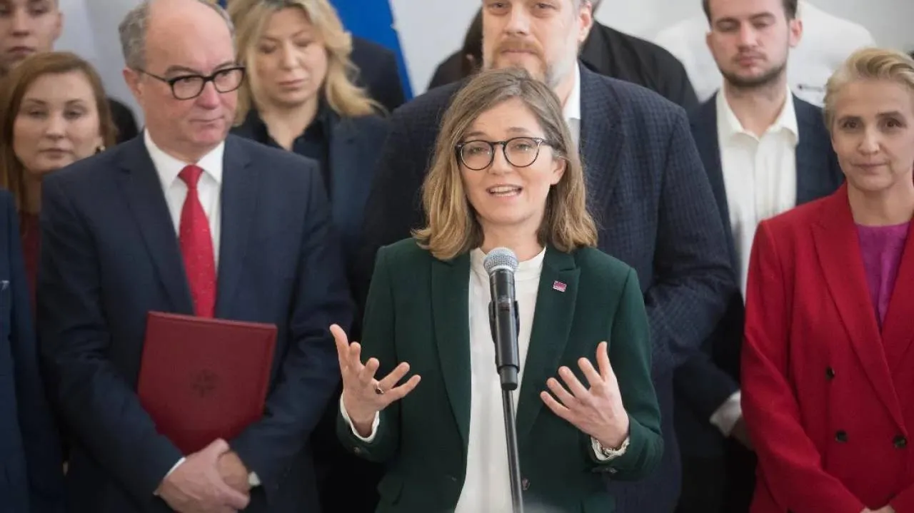 Prezydent chce referendum. Biejat już zapowiada, co zrobi Senat