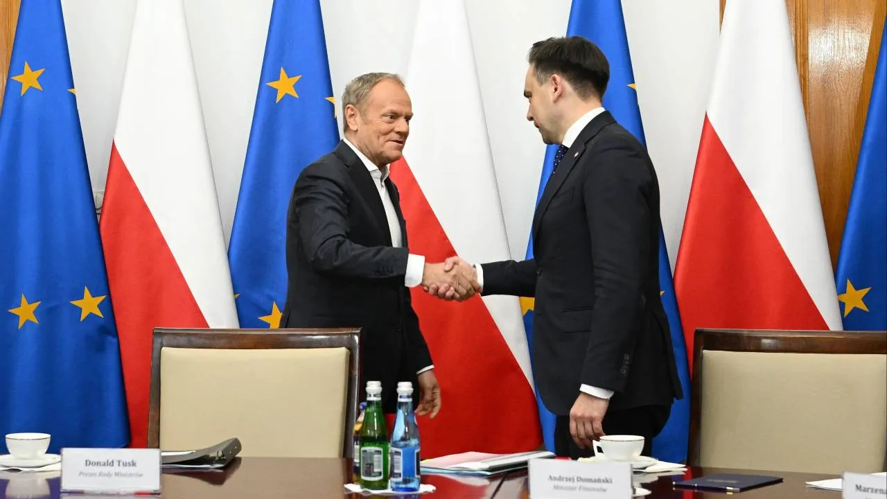 Rząd szykuje podwyżkę podatku. Tysiące Polaków zapłacą 15 proc. już od 2027 roku