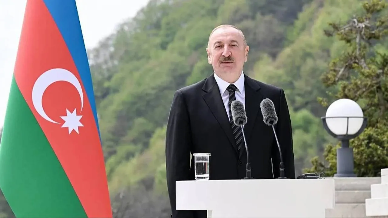 Tajne rozmowy Rosjan i Niemców w Baku? Prezydent Azerbejdżanu zabrał głos