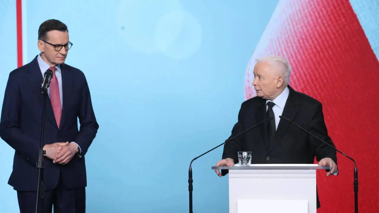 Stowarzyszenia w PiS. Bochenek: Decyzja kierownictwa Prawa i Sprawiedliwości zapadła