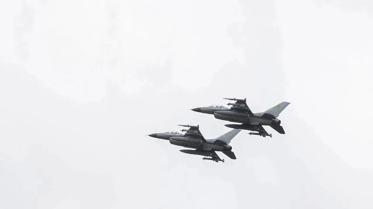 Amerykański generał: Ukraiński F-16 zestrzelił rosyjski samolot