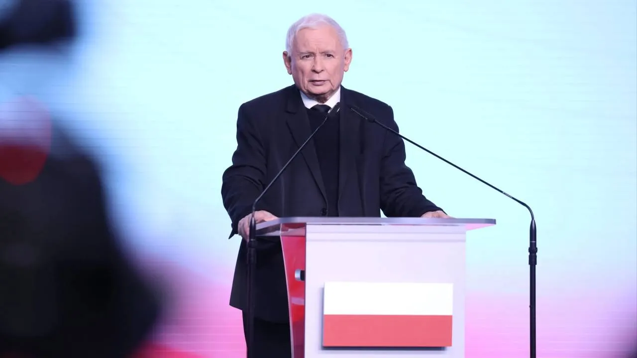 Po burzliwym dniu w PiS Jarosław Kaczyński zabierze głos. Jest termin oświadczenia