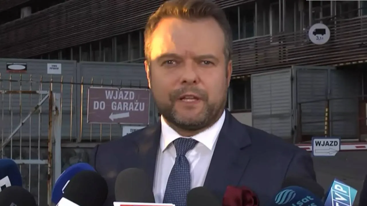PiS uruchamia procedurę dyscyplinarną wobec 44 osób. Rzecznik partii zdradził szczegóły