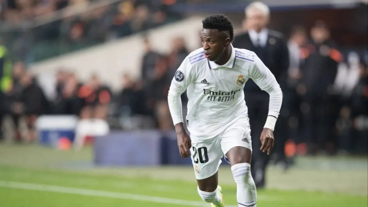 Koniec spekulacji! Real Madryt i Mourinho podjęli decyzję w sprawie Viniciusa