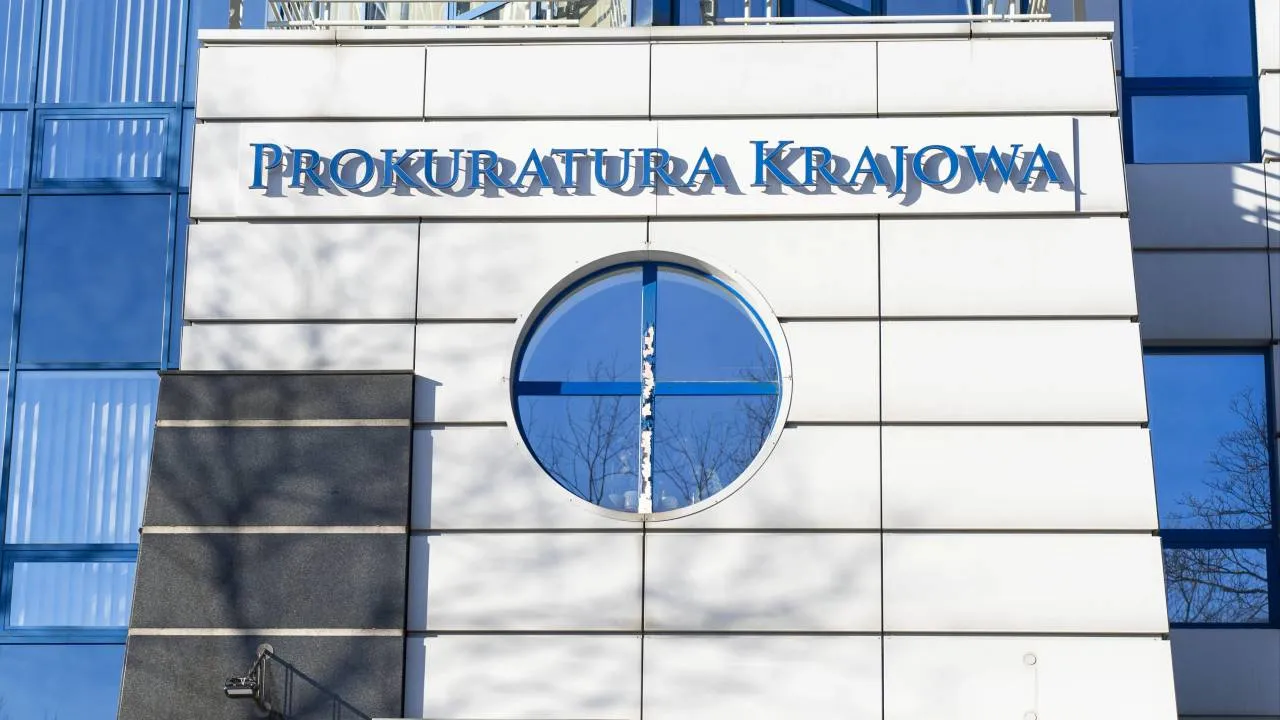Sąd kazał wszcząć śledztwo ws. ataku na Prokuraturę Krajową. Akta przejęła… ekipa Korneluka