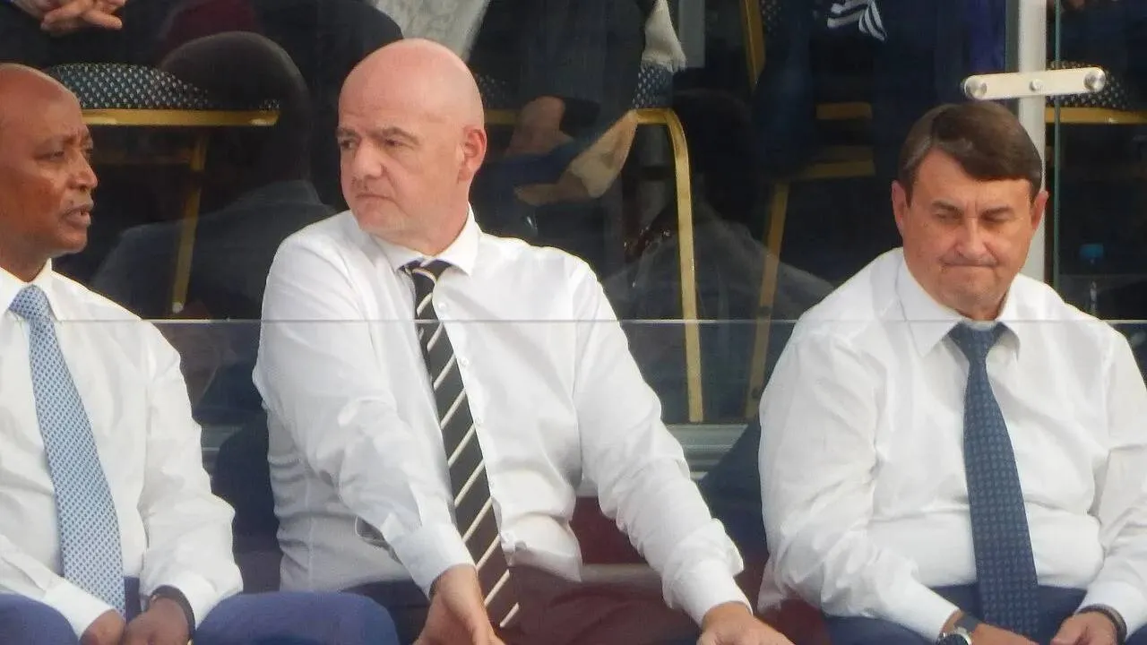 Gianniego Infantino już nic nie uratuje? Szef FIFA w ogniu krytyki