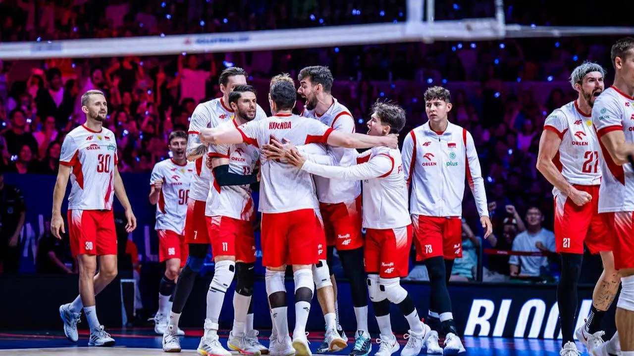 To trzeba zobaczyć! Historyczne sceny po finale Ligi Narodów [WIDEO]