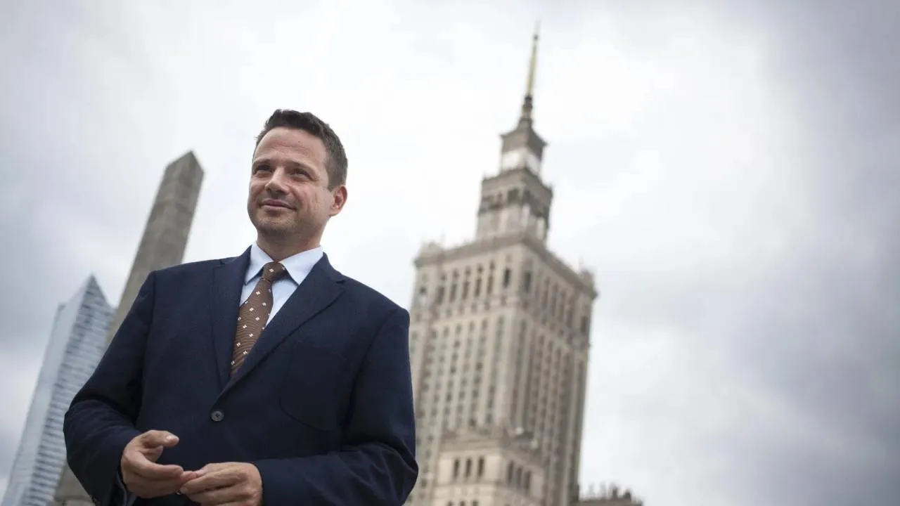 Kłopoty Trzaskowskiego? Wystarczyły cztery dni, by zebrać tysiące podpisów za referendum