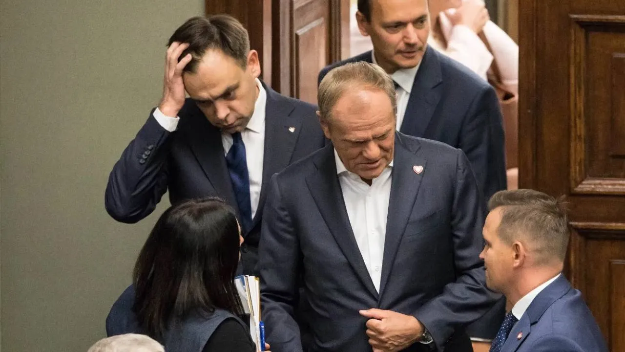Rząd może obniży ceny paliw! Jest jedno ale... Tylko na końcówkę wakacji