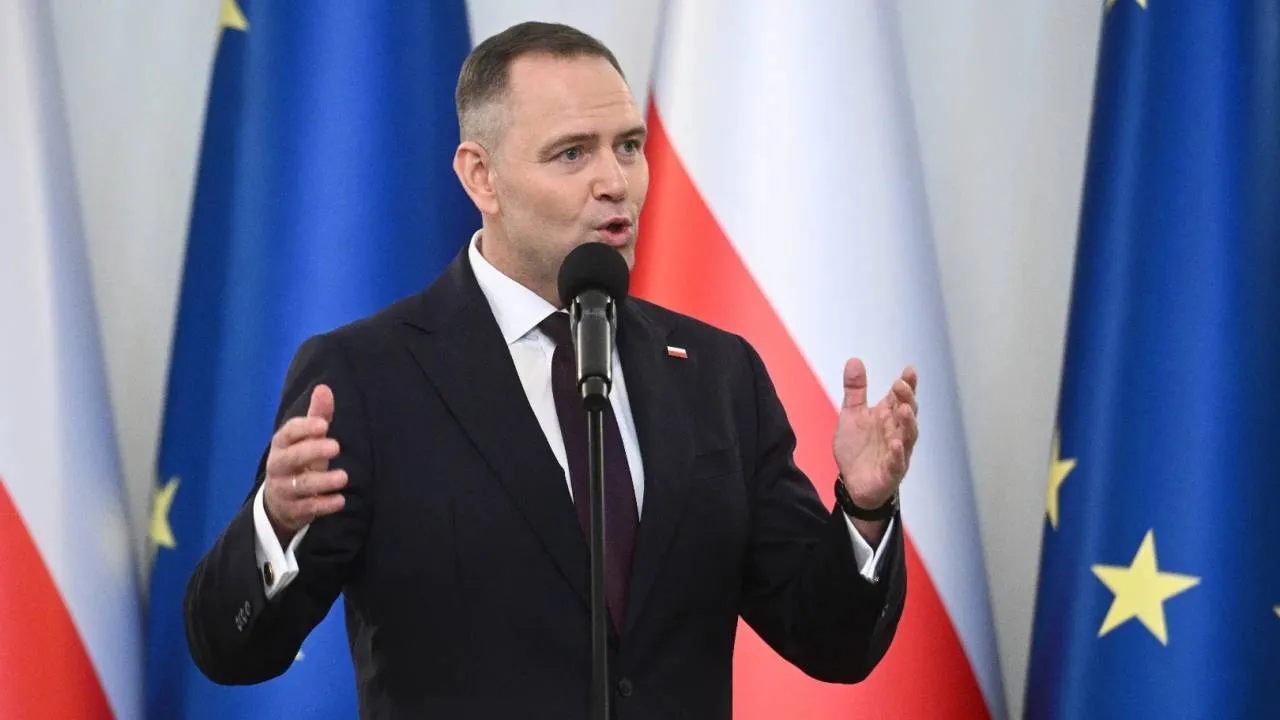 Rok prezydentury Karola Nawrockiego. Tak głowę państwa ocenili Polacy