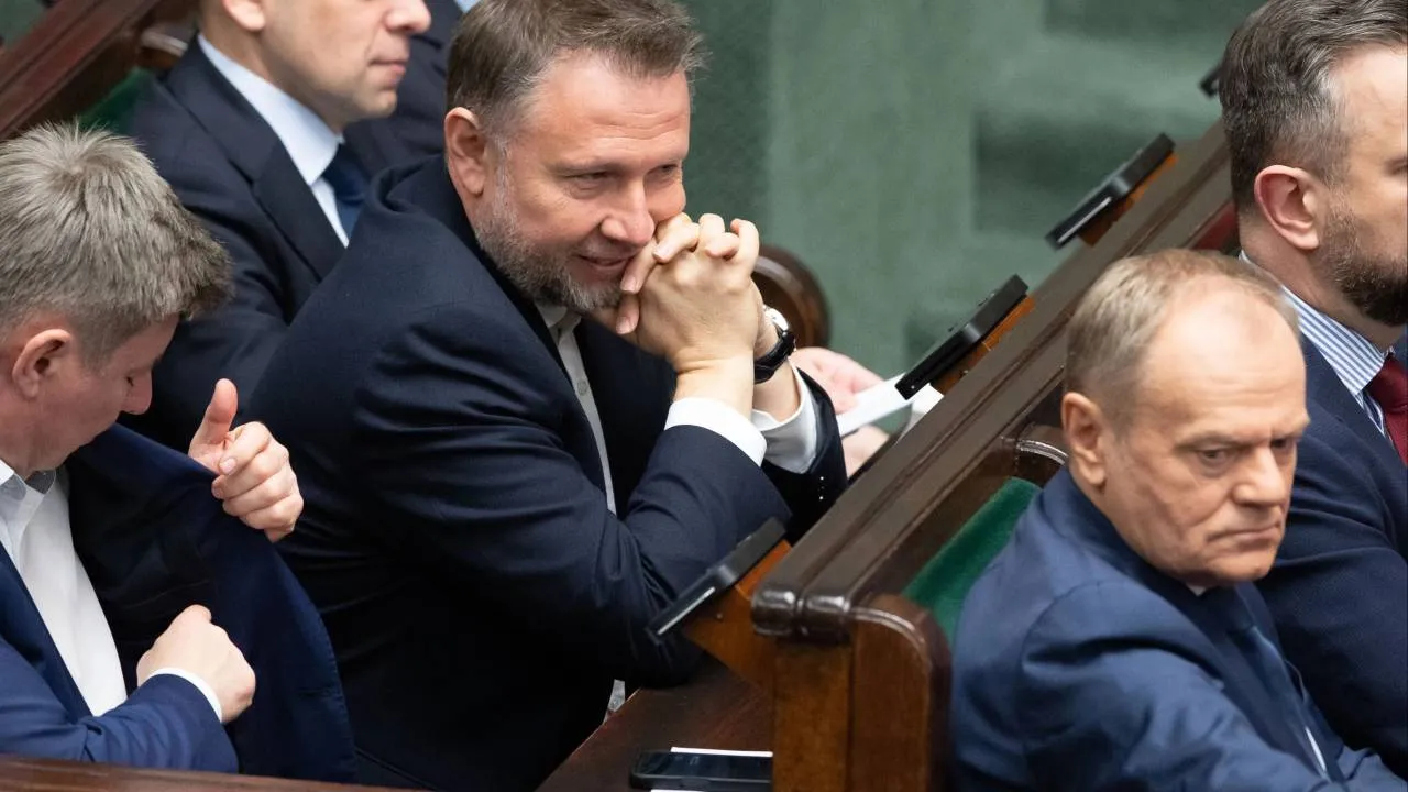 Rządzącym przeszkadza prezydent? "Należy poważnie przemyśleć, czy my w ogóle potrzebujemy tego urzędu"