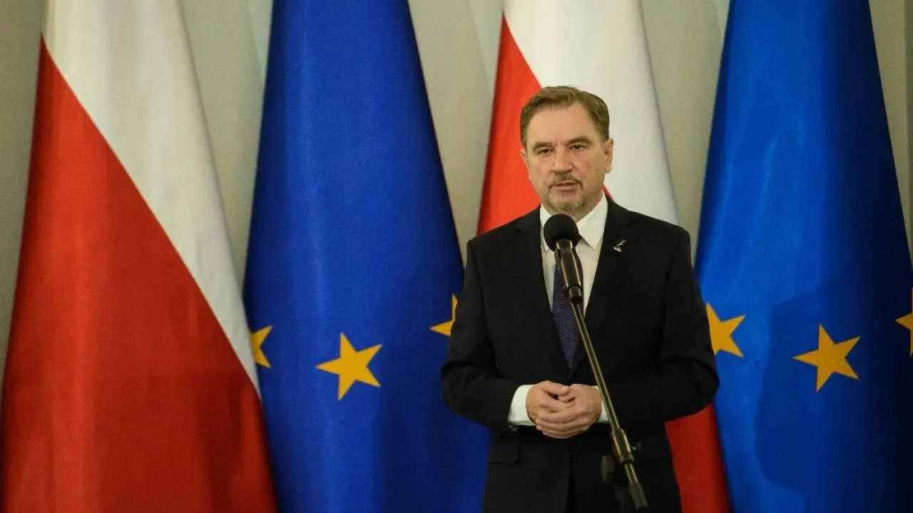 Senat odrzucił wniosek prezydenta ws. referendum. Szef "Solidarności": "Napluli w twarz narodowi"