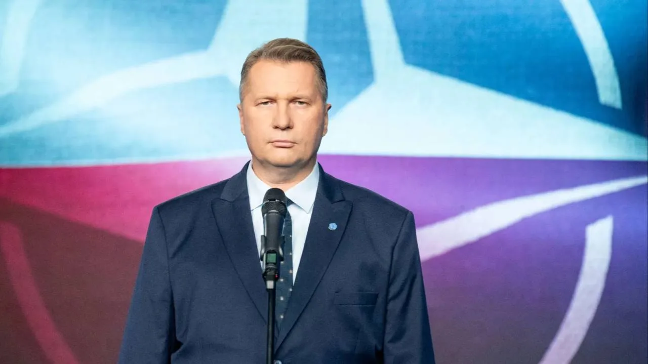 Czarnek chce utworzyć nową służbę mundurową. "Takich skandali nie ma w żadnym cywilizowanym państwie"